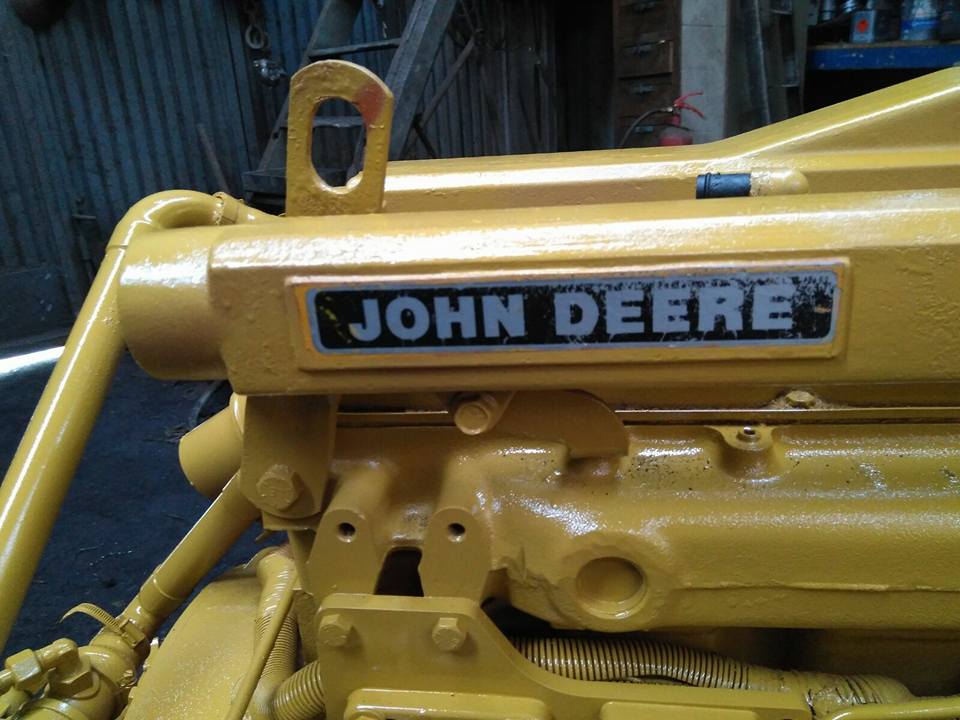 Motor John deere 220 c.v 2600 r.p.m